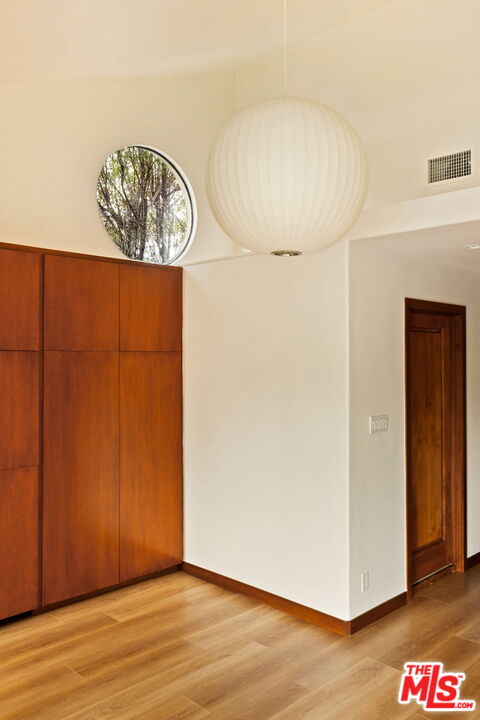 2325 Abbot Kinney Boulevard Venice, CA 90291 - Photo 15 of 32 a view of an entryway with wooden floor
