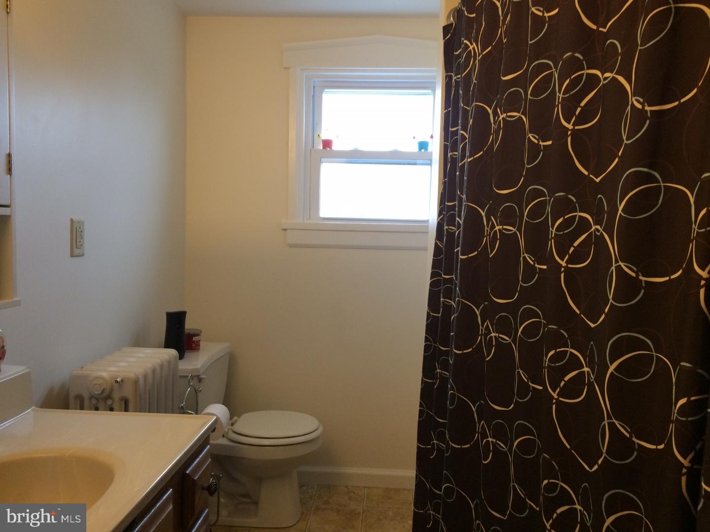 2760 Kutztown Road Reading, PA 19605 - Photo 14 of 25