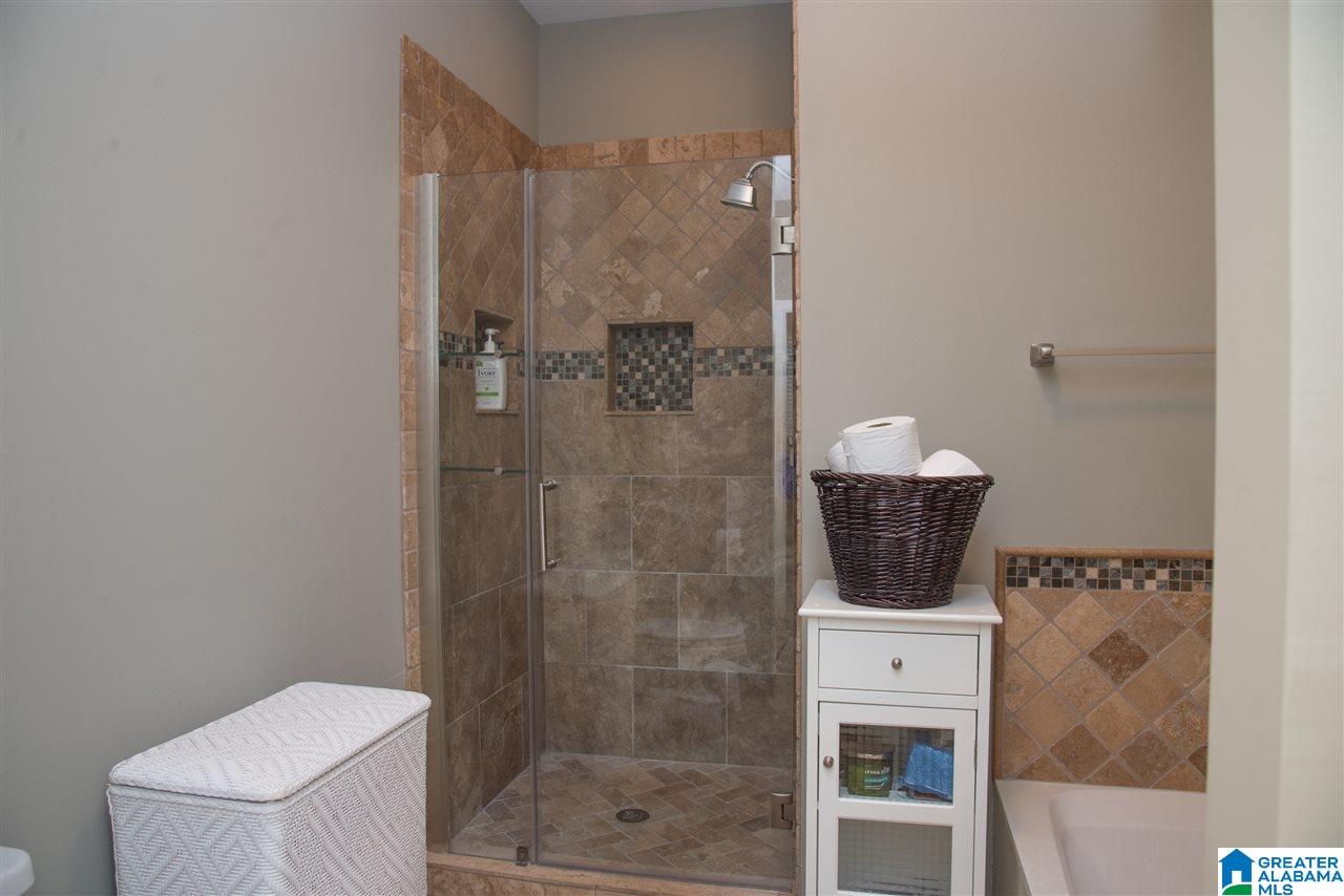 2208 Ridgemont Drive Birmingham, AL 35244 - Photo 28 of 41