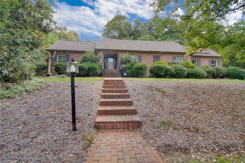 1311 Robinhood Road High Point, NC 27262 - Photo 1 of 27 Gallery Image 1