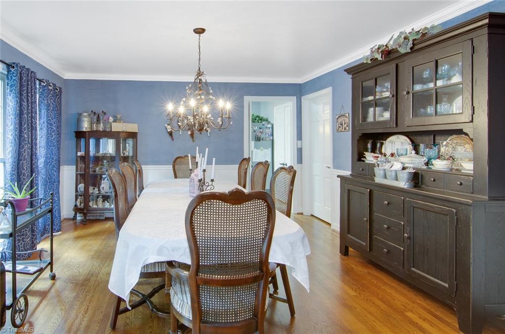 1311 Robinhood Road High Point, NC 27262 - Photo 11 of 27 Gallery Image 11