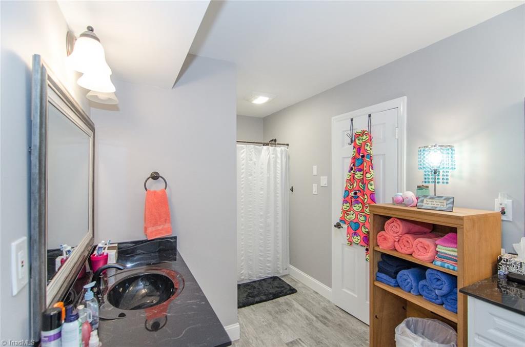 1311 Robinhood Road High Point, NC 27262 - Photo 14 of 27 Gallery Image 14
