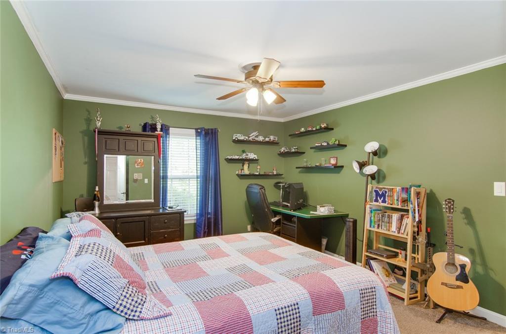 1311 Robinhood Road High Point, NC 27262 - Photo 18 of 27 Gallery Image 18