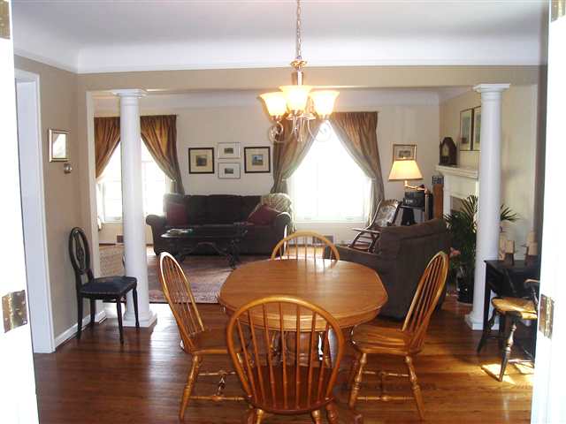 1257 Whittier Road Grosse Pointe, MI 48230 - Photo 7 of 17 31000288-6.JPG