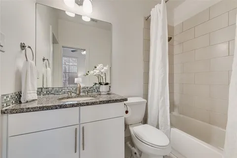 $484,000 | 3200 Ross Avenue, Unit 28, Dallas, TX 75204