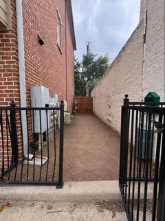 $474,999 | 3200 Ross Avenue, Unit 28, Dallas, TX 75204