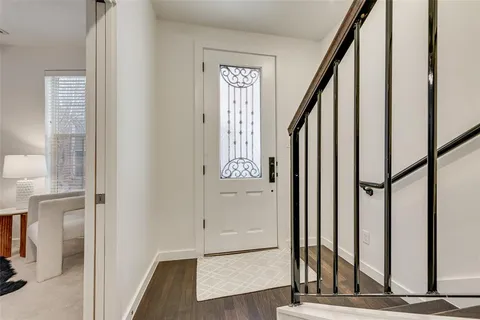 $474,999 | 3200 Ross Avenue, Unit 28, Dallas, TX 75204