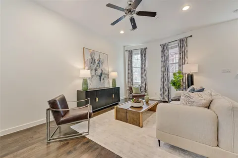 $484,000 | 3200 Ross Avenue, Unit 28, Dallas, TX 75204