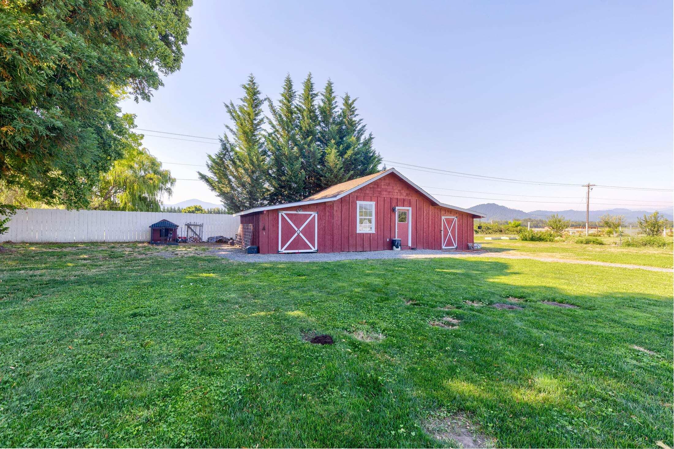 5250 Lower River Road Grants Pass, OR 97526 - Photo 28 of 43 Image 28