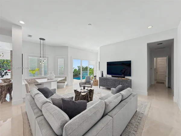 $25,000 | 13689 Deering Bay Drive, Unit 13689, Coral Gables, FL 33158