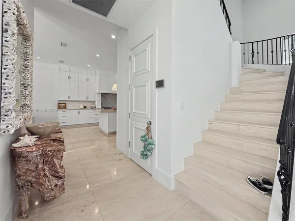 $25,000 | 13689 Deering Bay Drive, Unit 13689, Coral Gables, FL 33158