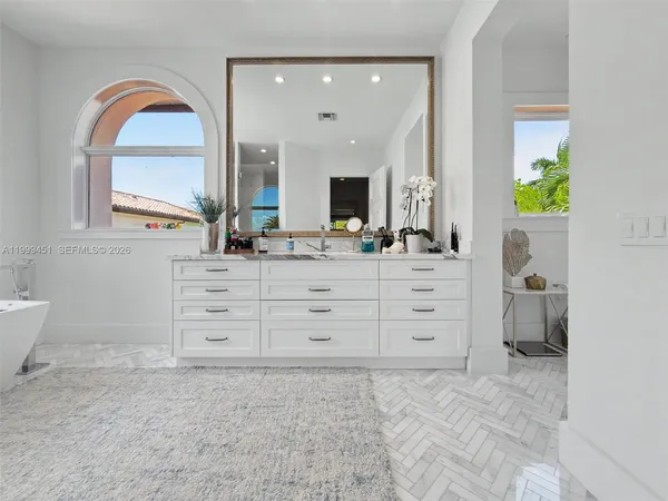 $25,000 | 13689 Deering Bay Drive, Unit 13689, Coral Gables, FL 33158