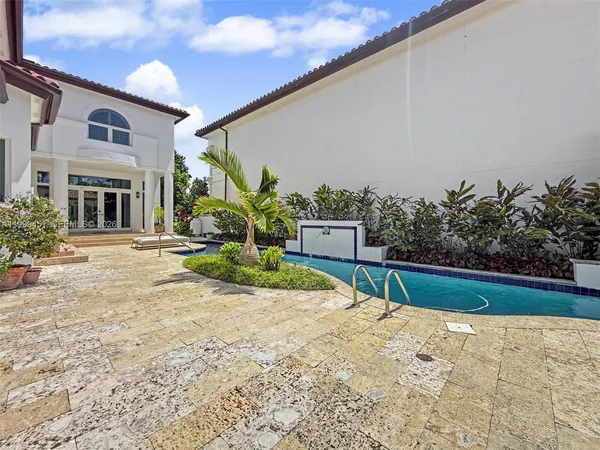 $25,000 | 13689 Deering Bay Drive, Unit 13689, Coral Gables, FL 33158