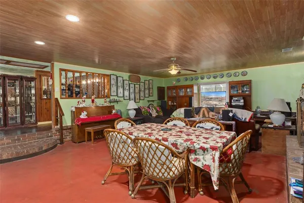 $525,000 | 265 South Thayer Avenue, Lecanto, FL 34461