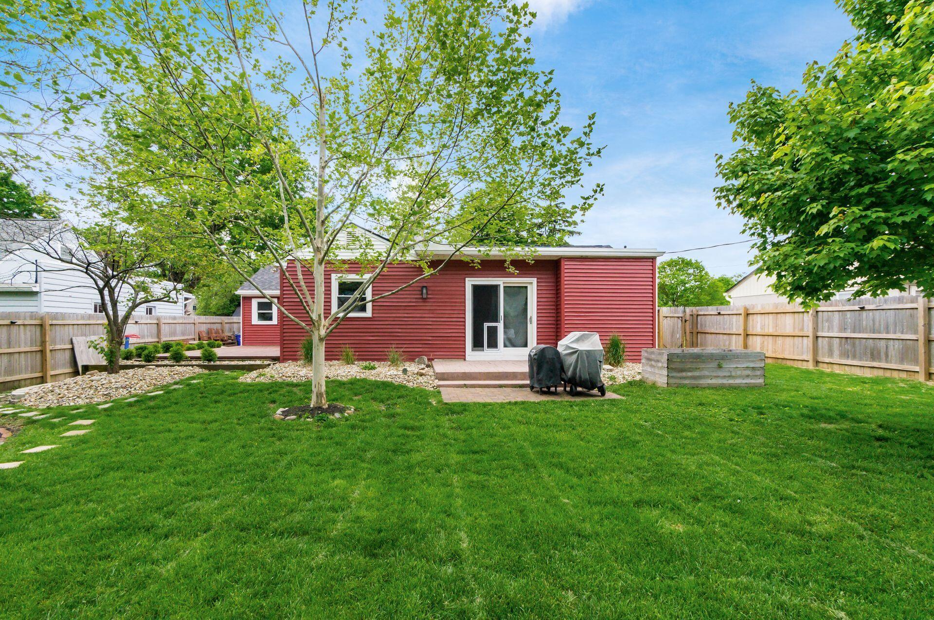 3170 Ainwick Road Columbus, OH 43221 - Photo 5 of 48
