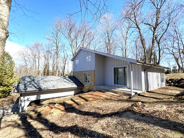 $489,000 | 741 Summit Court, West Bend, WI 53095