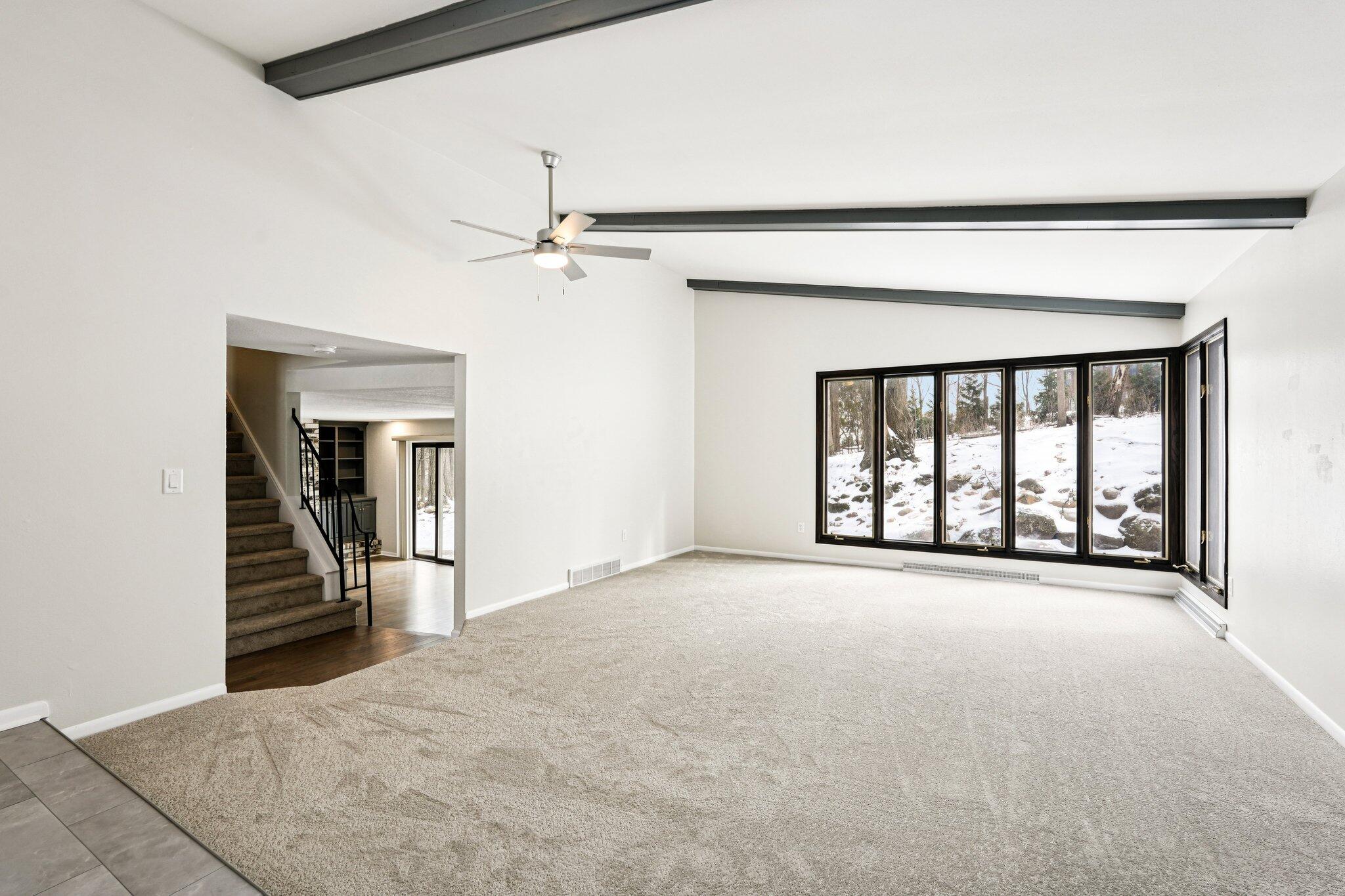 741 Summit Court West Bend, WI 53095 - Photo 12 of 29 Living Room