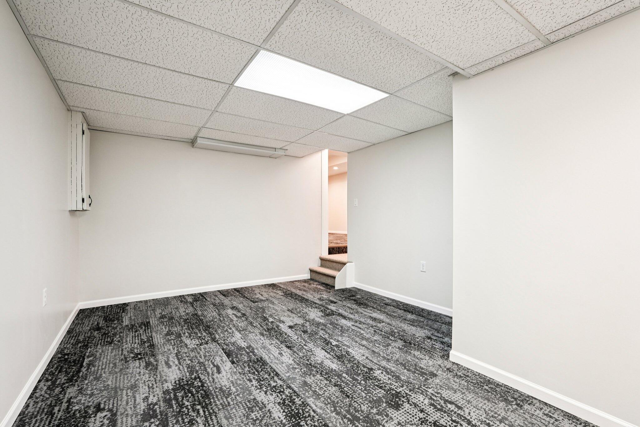 741 Summit Court West Bend, WI 53095 - Photo 26 of 29 LL Bonus Area 2