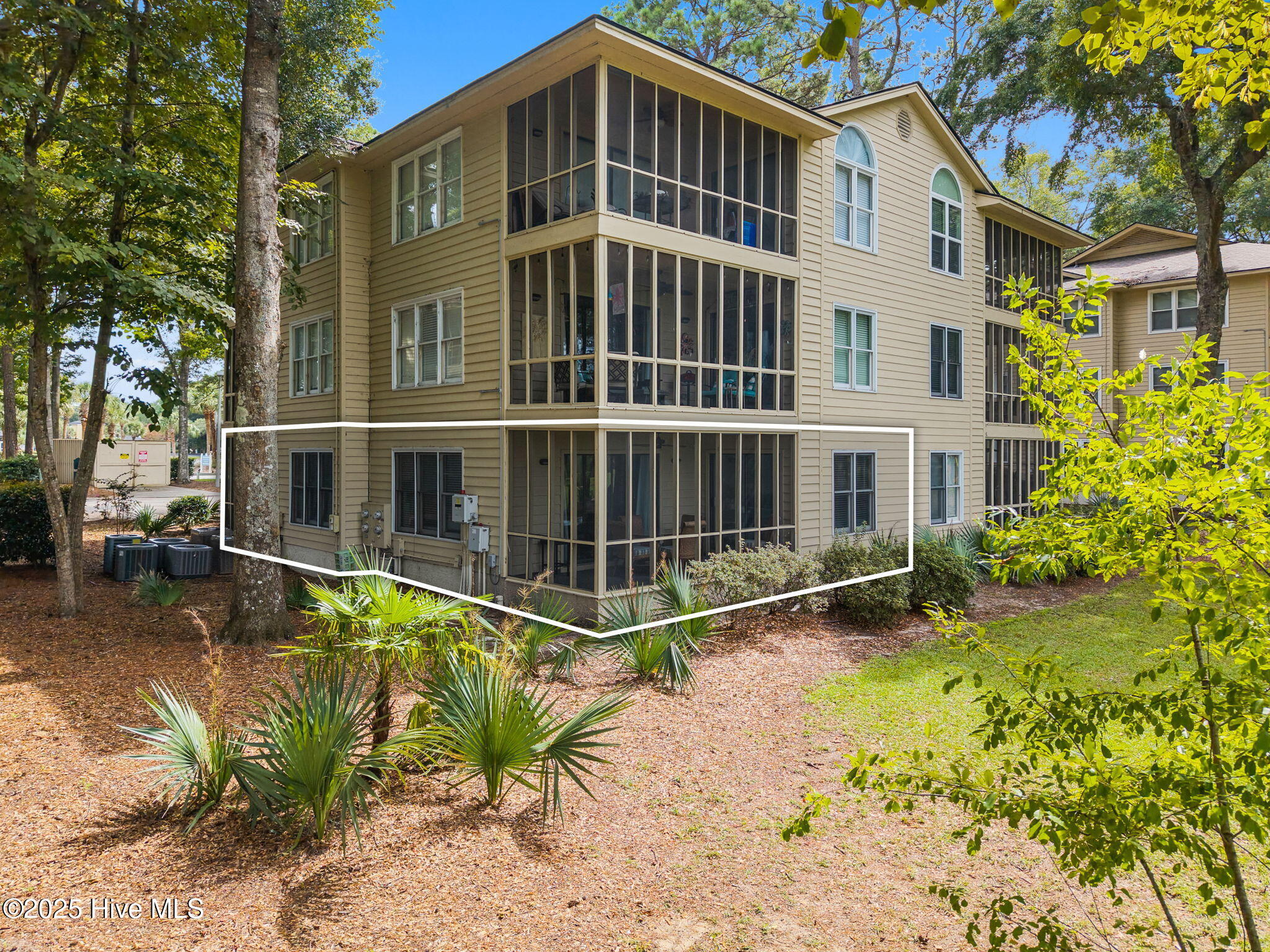219 Clubhouse Road, Unit 2 Sunset Beach, NC 28468 - Photo 36 of 73 4-web-or-mls-CAMMediaLLC.com 209-41