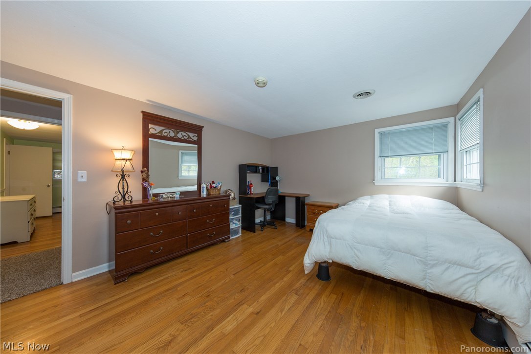 15435 Dale Road Chagrin Falls, OH 44022 - Photo 19 of 35