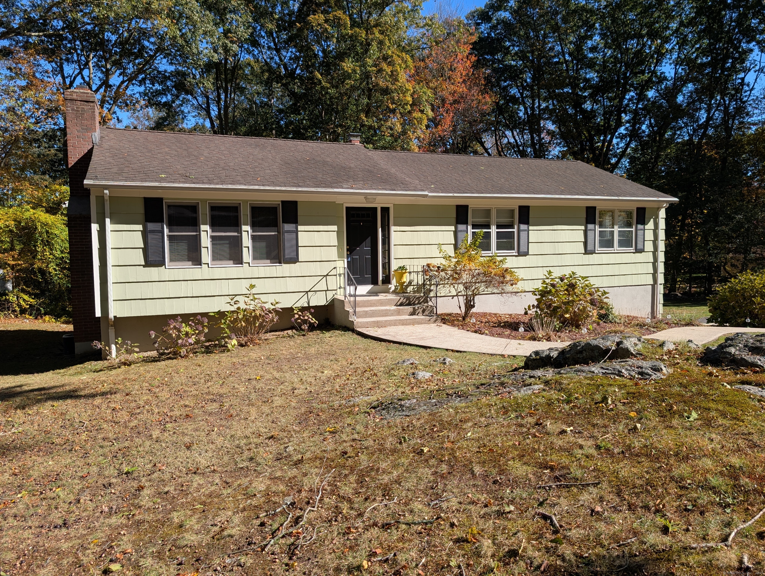 819 Quarter Mile Road Orange, CT 06477 - Photo 1 of 1 Gallery Image 1
