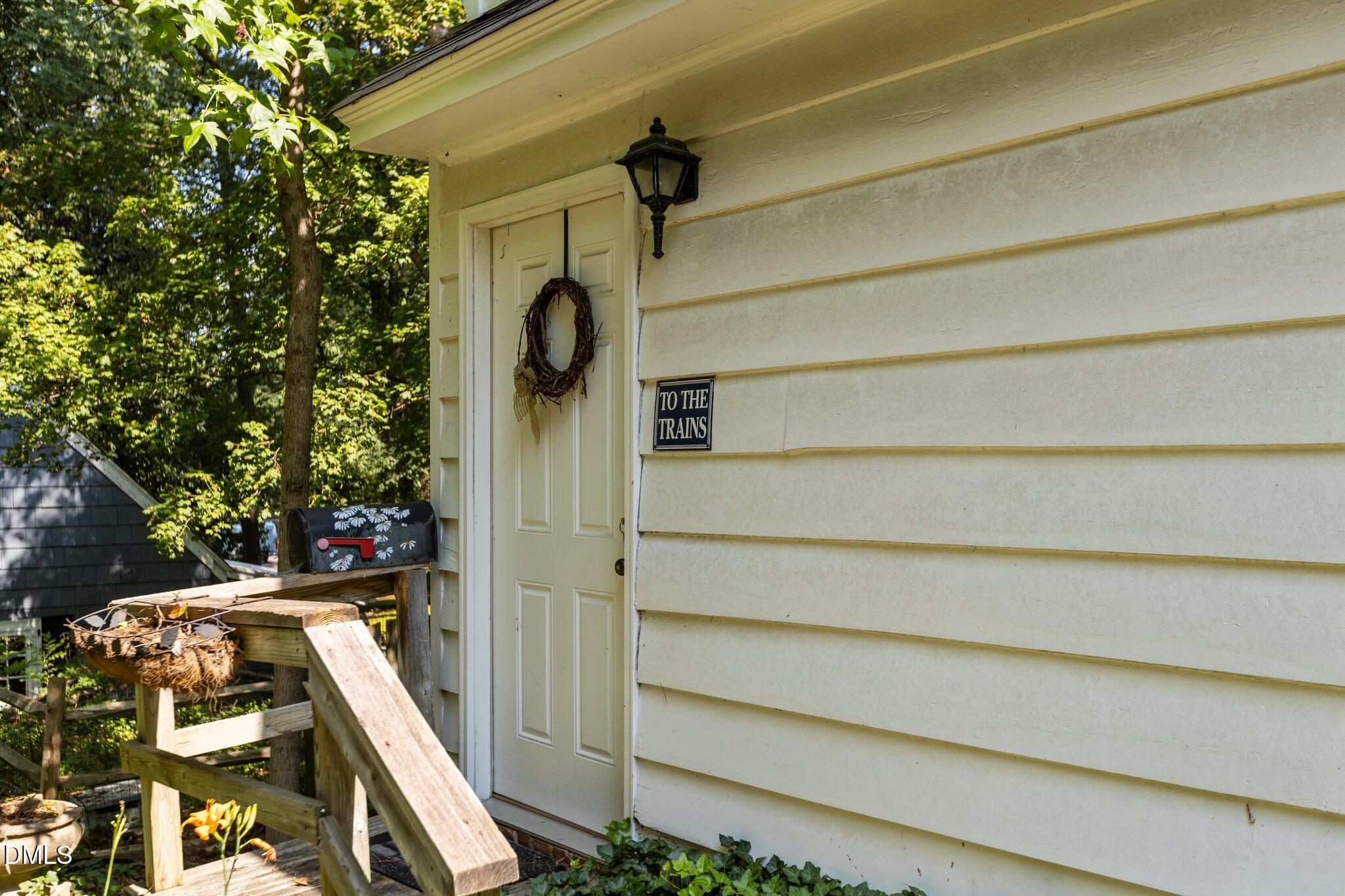 3724 Hope Valley Road Durham, NC 27707 - Photo 46 of 55 a view of entryway with a small yard