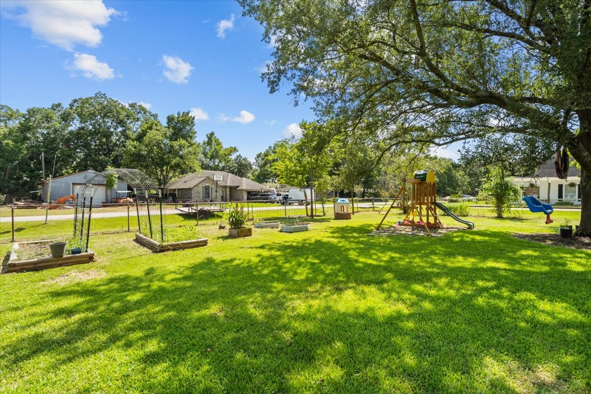 4018 Fm 646 Road North Santa Fe, TX 77510 - Photo 21 of 31 Gallery Image 21