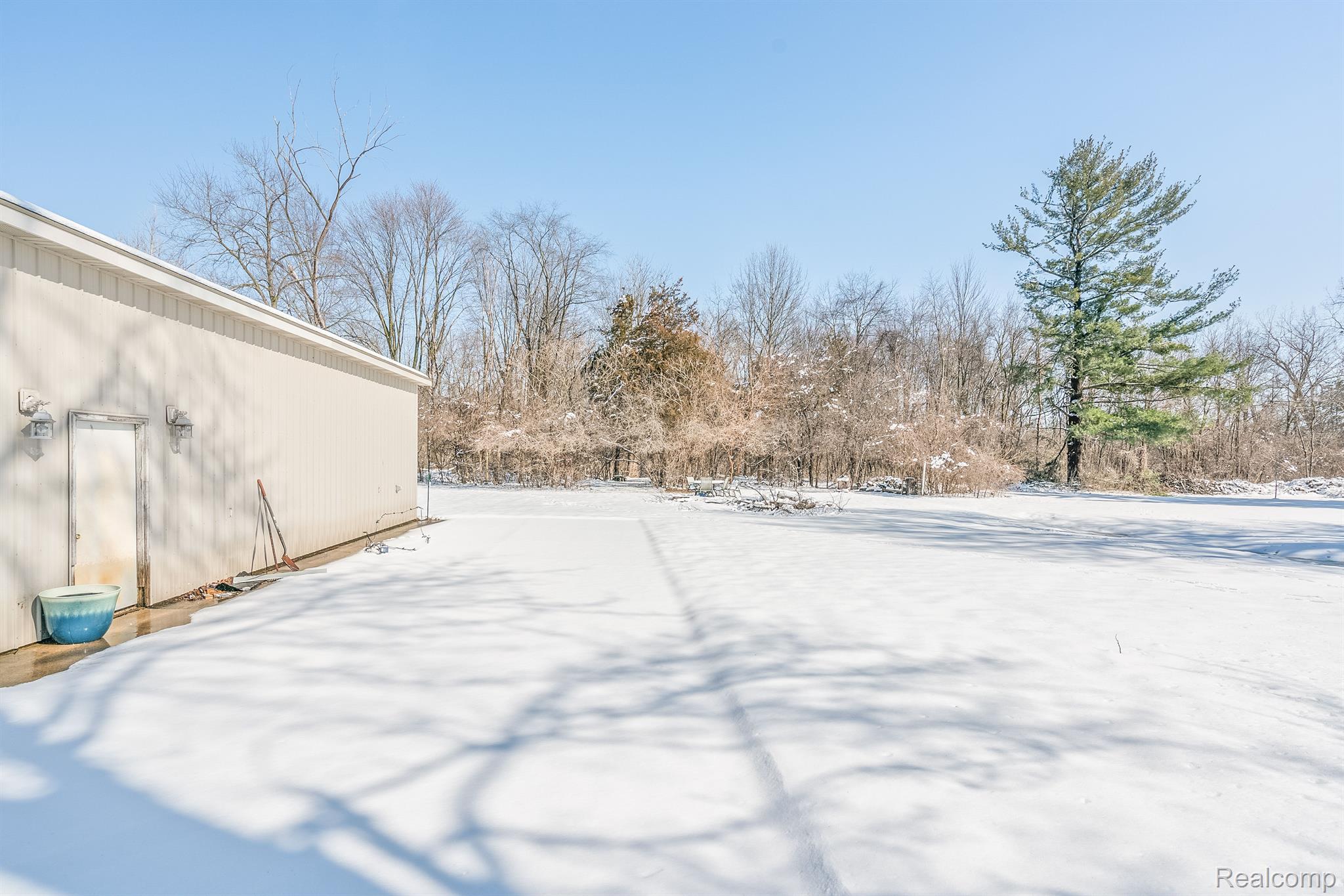 6015 Dellor Road Belleville, MI 48111 - Photo 56 of 64 Gallery Image 56