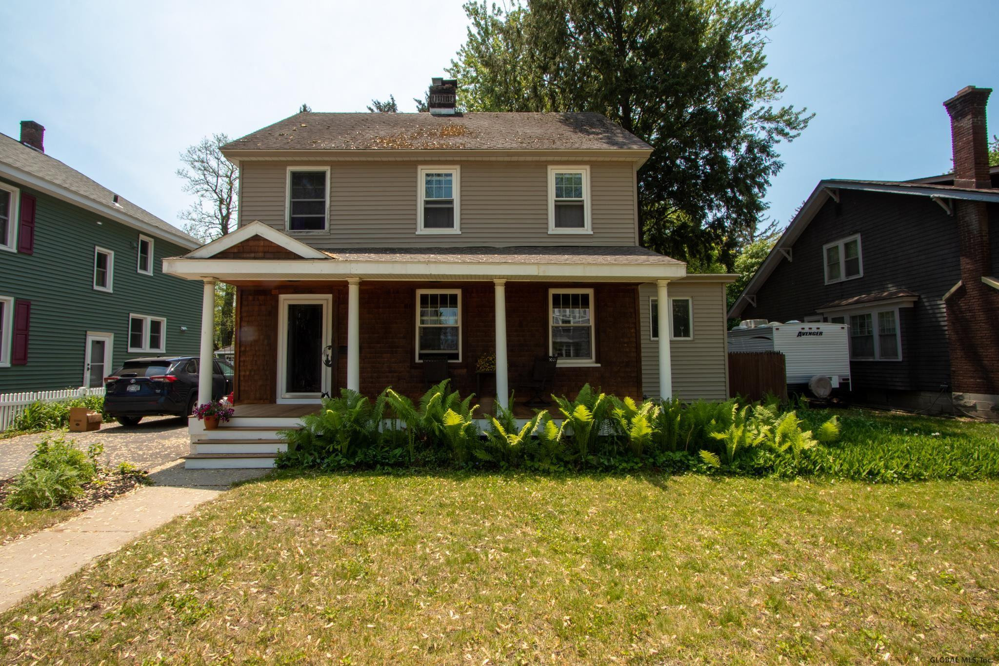 26 Washington Road Scotia, NY 12302 - Photo 1 of 34 Photo 1