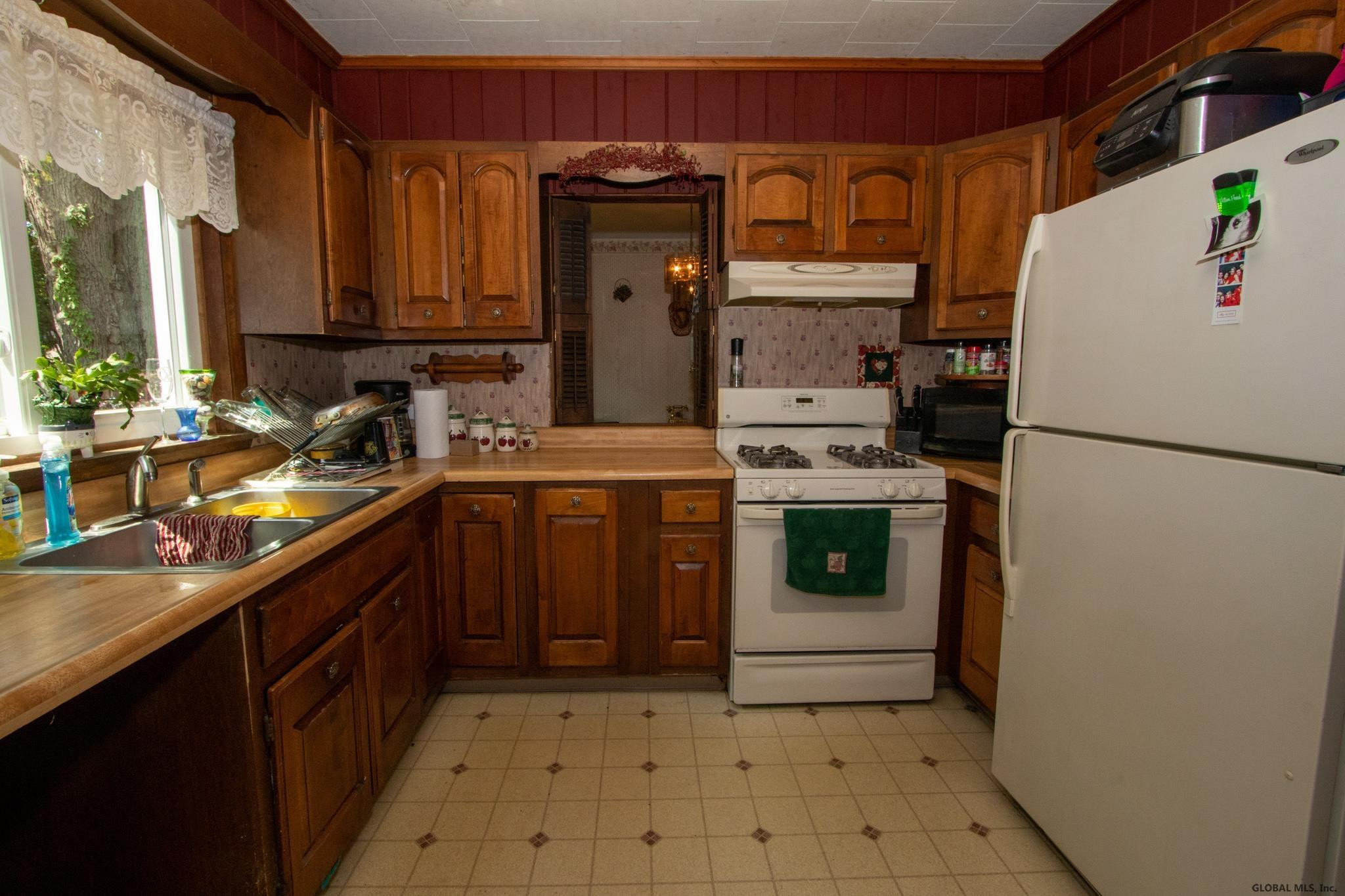 26 Washington Road Scotia, NY 12302 - Photo 12 of 34 Photo 12