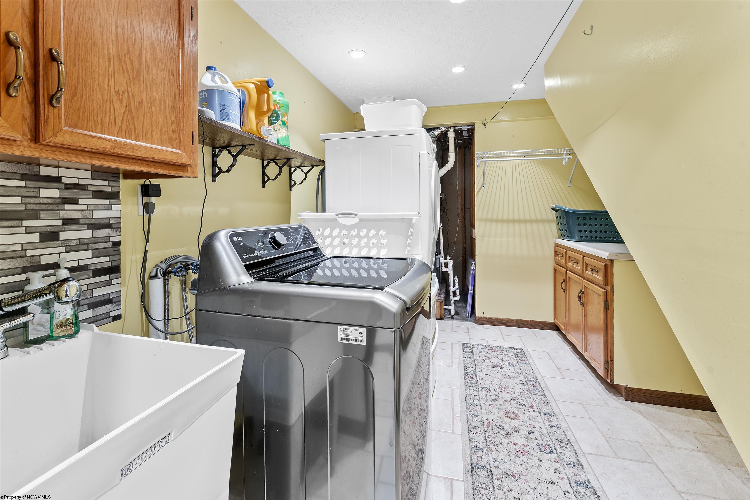 251 Ridgeway Drive Bridgeport, WV 26330 - Photo 33 of 50 Gallery Image 33