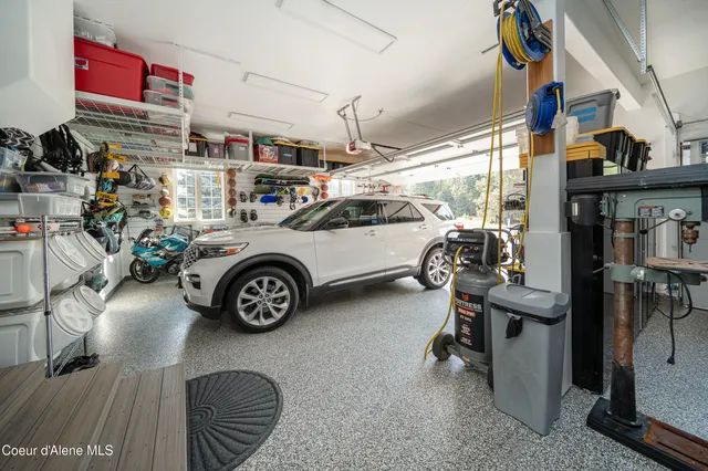 $2,250,000 | 21779 North Ramsey Road, Rathdrum, ID 83858