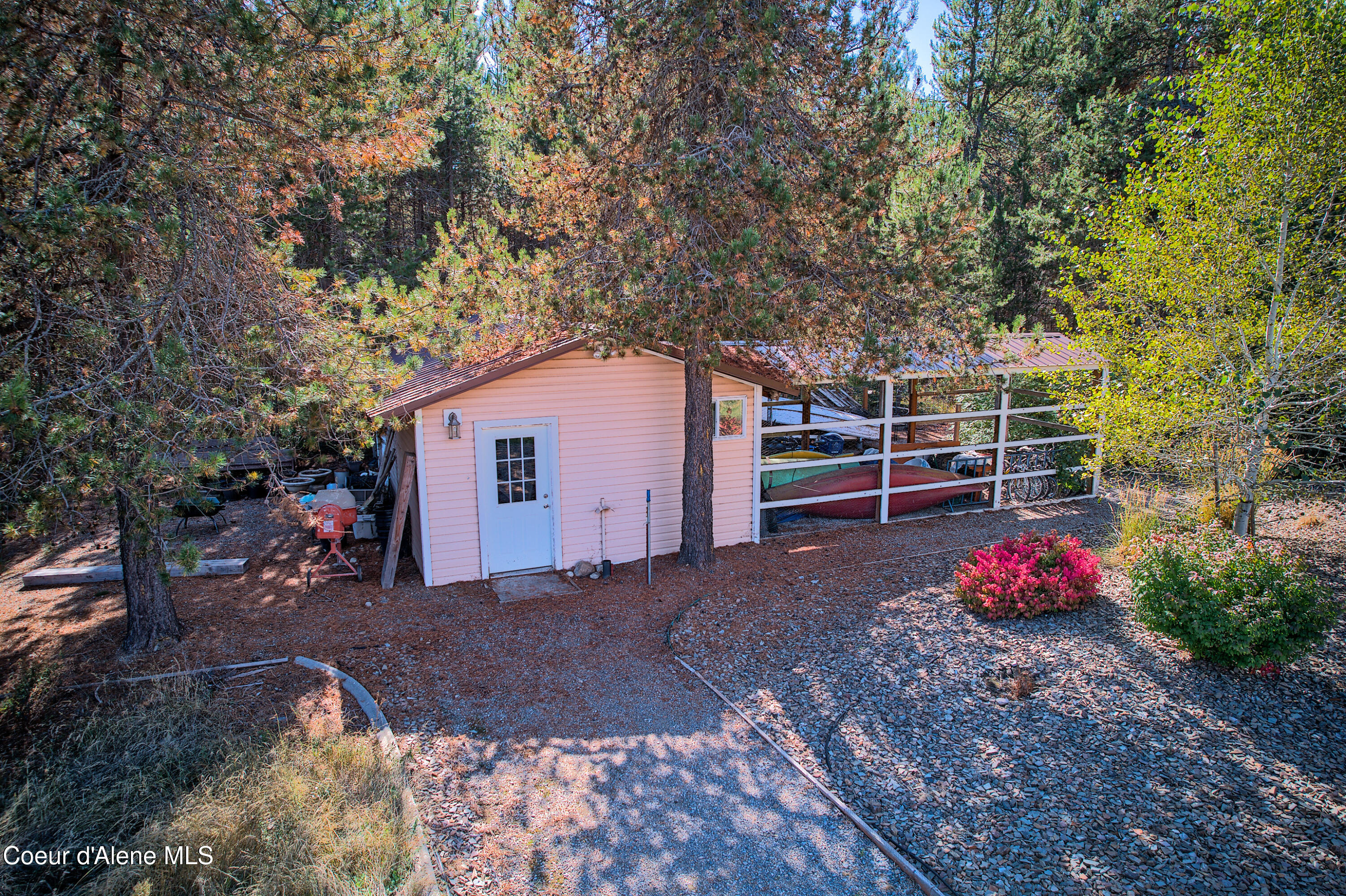 21779 North Ramsey Road Rathdrum, ID 83858 - Photo 45 of 68 21779NRamseyChickenCoop