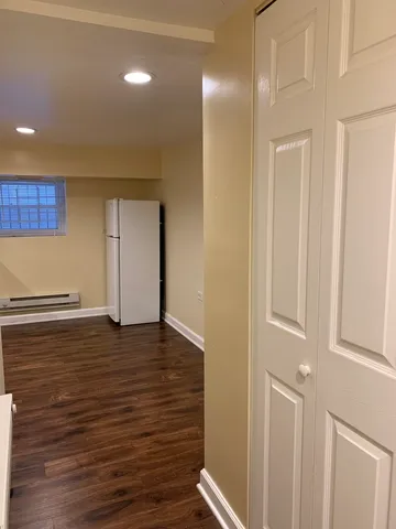 $3,000 | 3222 West Warner Avenue, Unit 1, Chicago, IL 60618