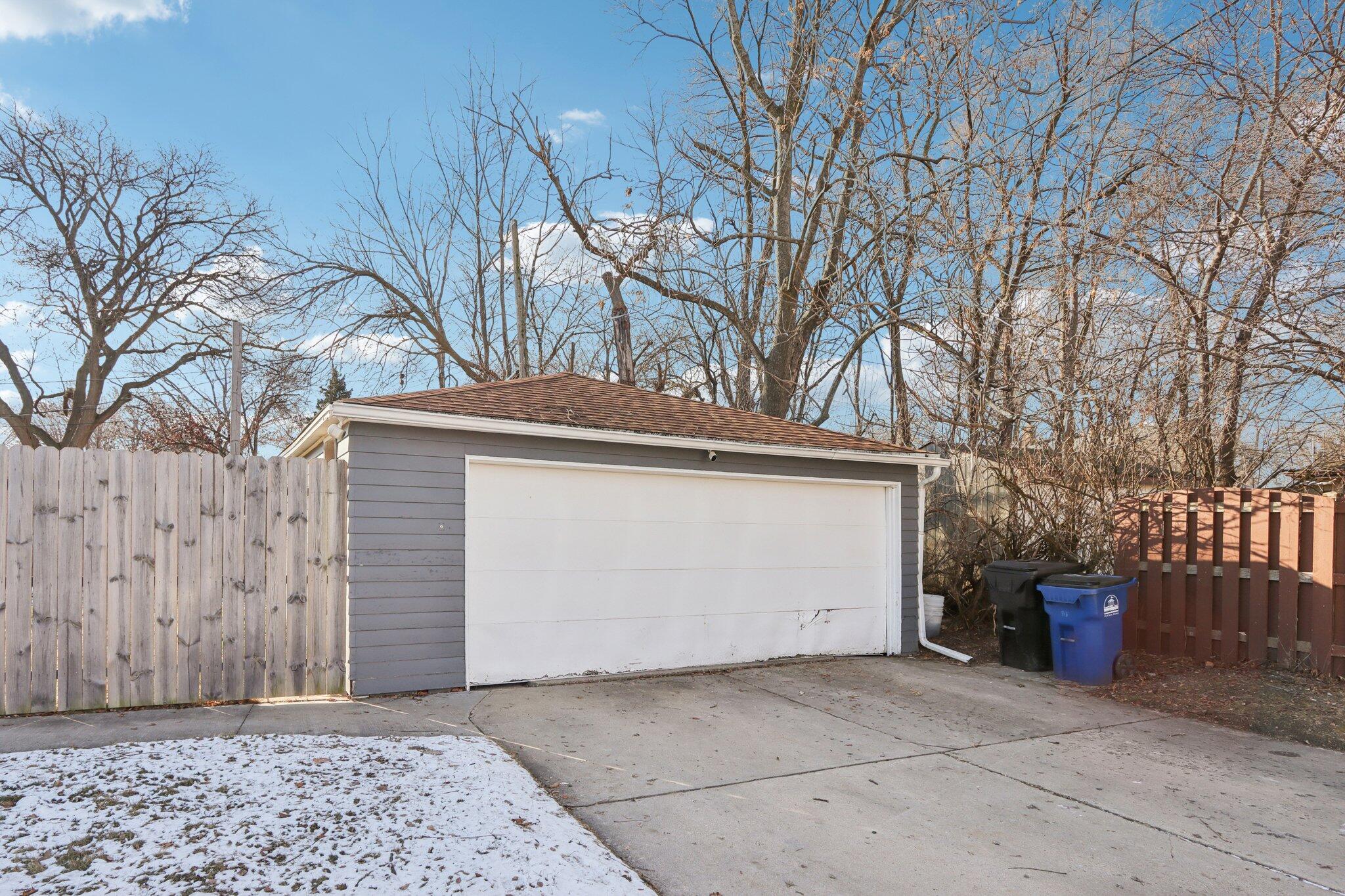 5103 Kinzie Avenue Racine, WI 53406 - Photo 27 of 29 49-web-or-mls-Kinzie Ave-S1301-047