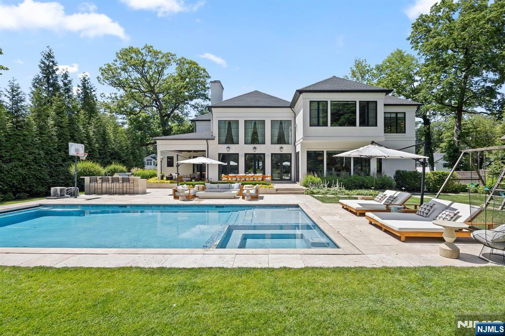 409 Whitewood Road Englewood, NJ 07631 - Photo 47 of 48