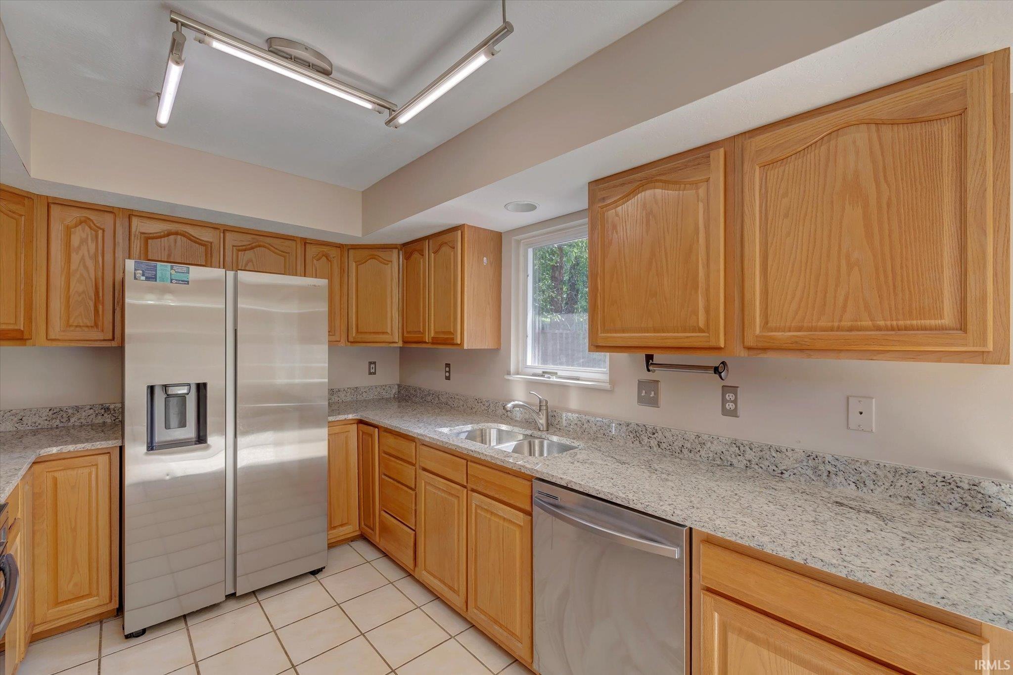 2663 South Isabel Court Bloomington, IN 47403 - Photo 16 of 35