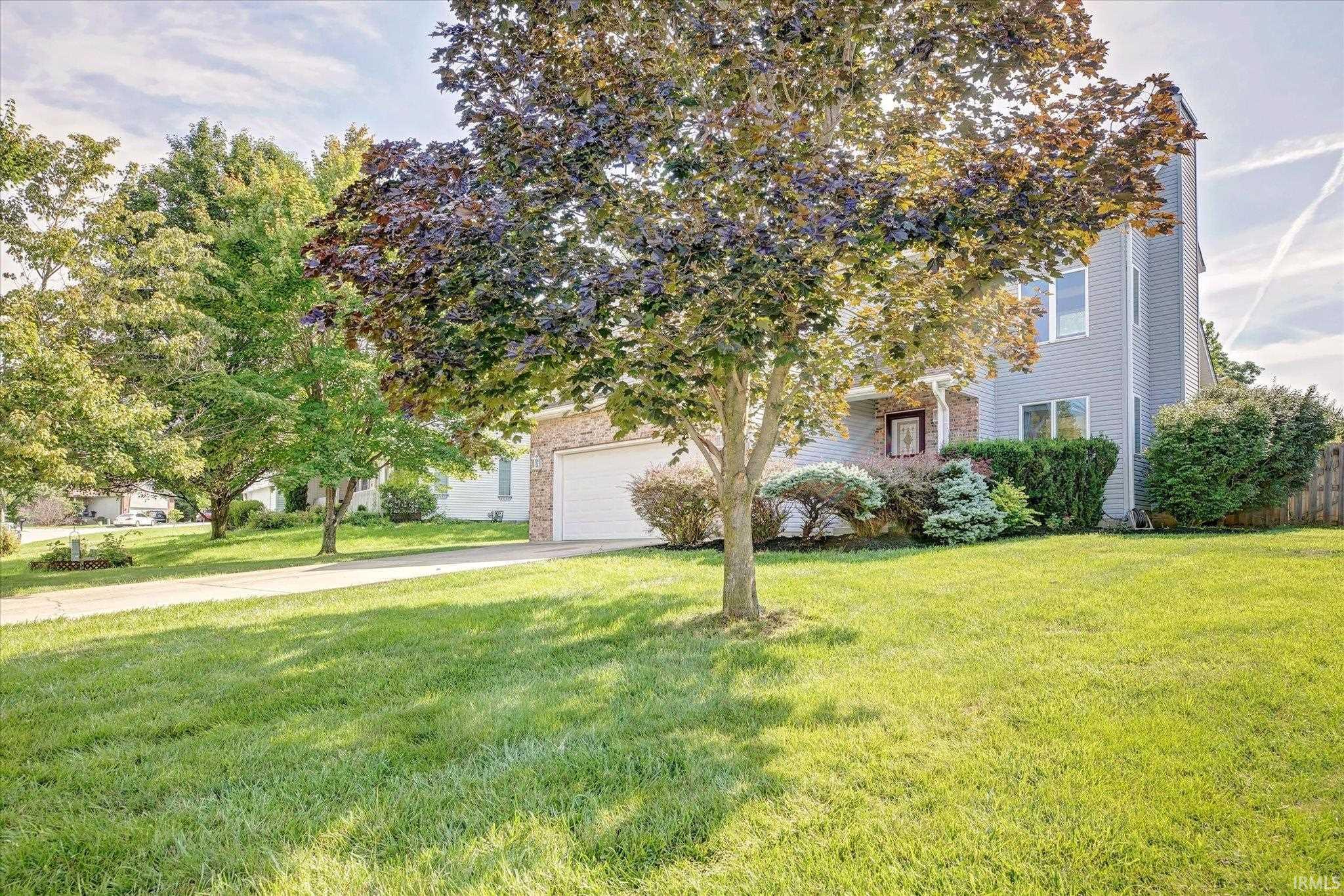 2663 South Isabel Court Bloomington, IN 47403 - Photo 2 of 35