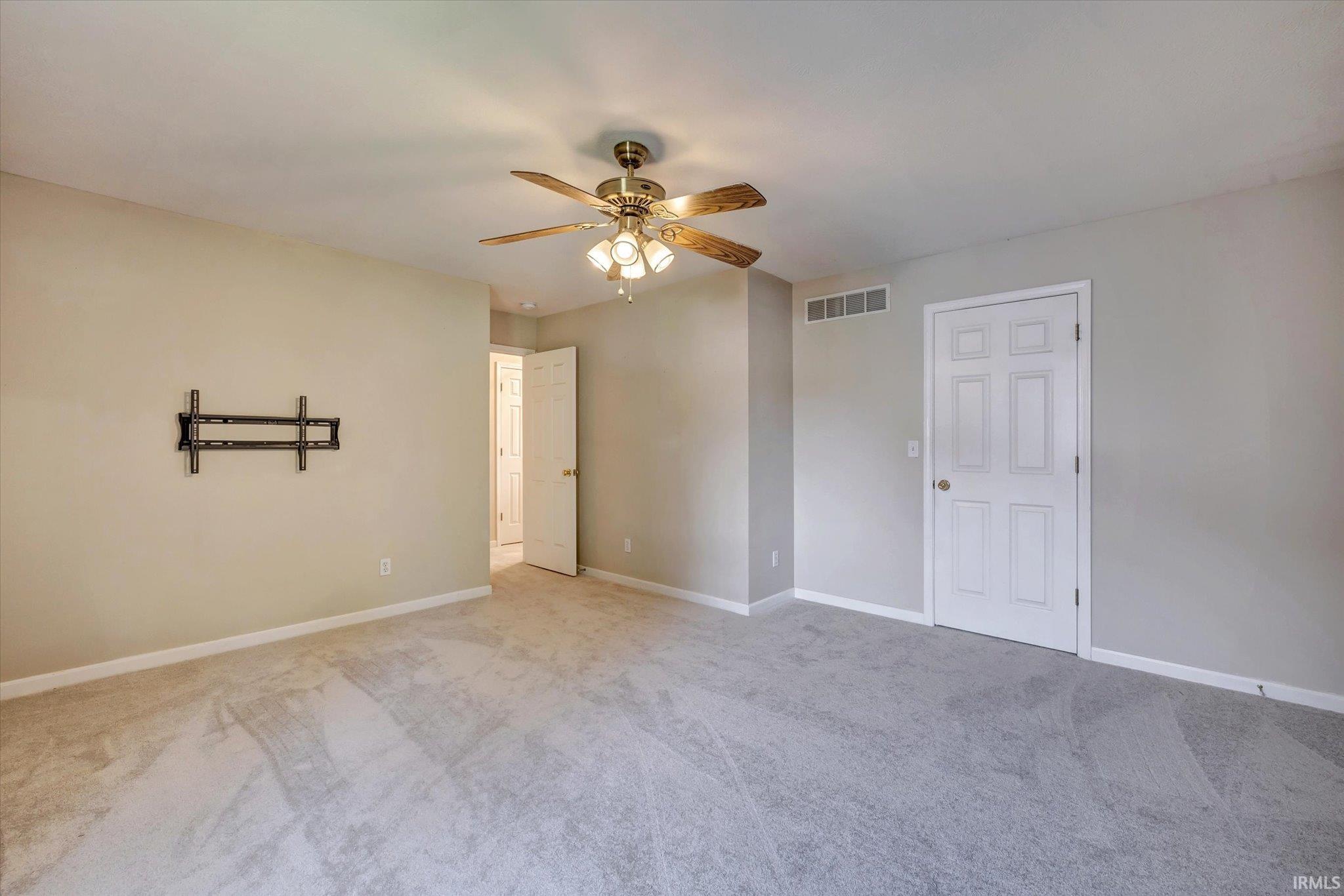 2663 South Isabel Court Bloomington, IN 47403 - Photo 27 of 35