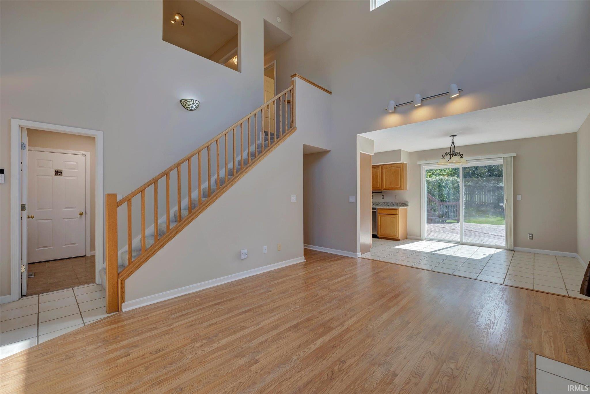 2663 South Isabel Court Bloomington, IN 47403 - Photo 8 of 35