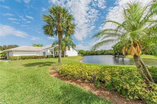 $2,500 | 1700 Aynsley Way, Vero Beach, FL 32966