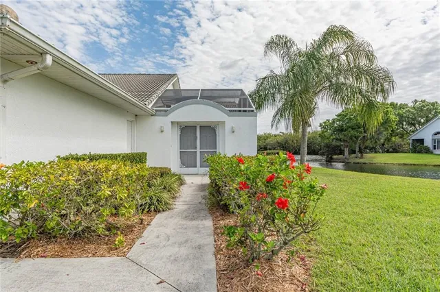 $2,500 | 1700 Aynsley Way, Vero Beach, FL 32966
