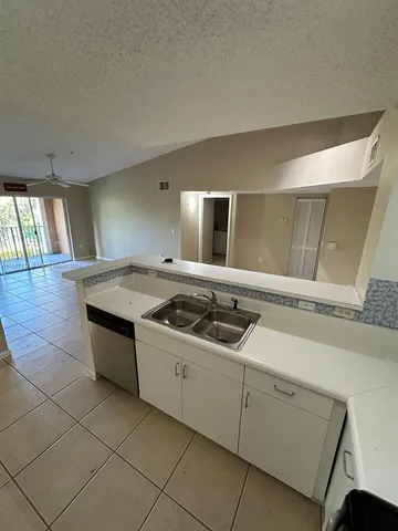 $269,000 | 4848 Highway 7, Unit 4305, Coconut Creek, FL 33073