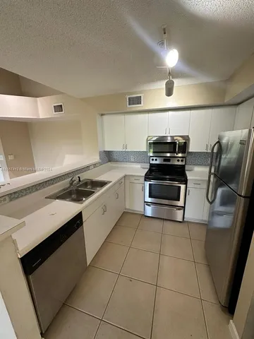 $269,000 | 4848 Highway 7, Unit 4305, Coconut Creek, FL 33073