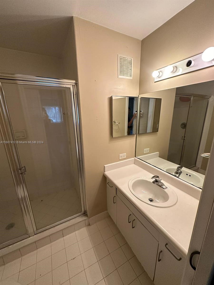 4848 Highway 7, Unit 4305 Coconut Creek, FL 33073 - Photo 31 of 47