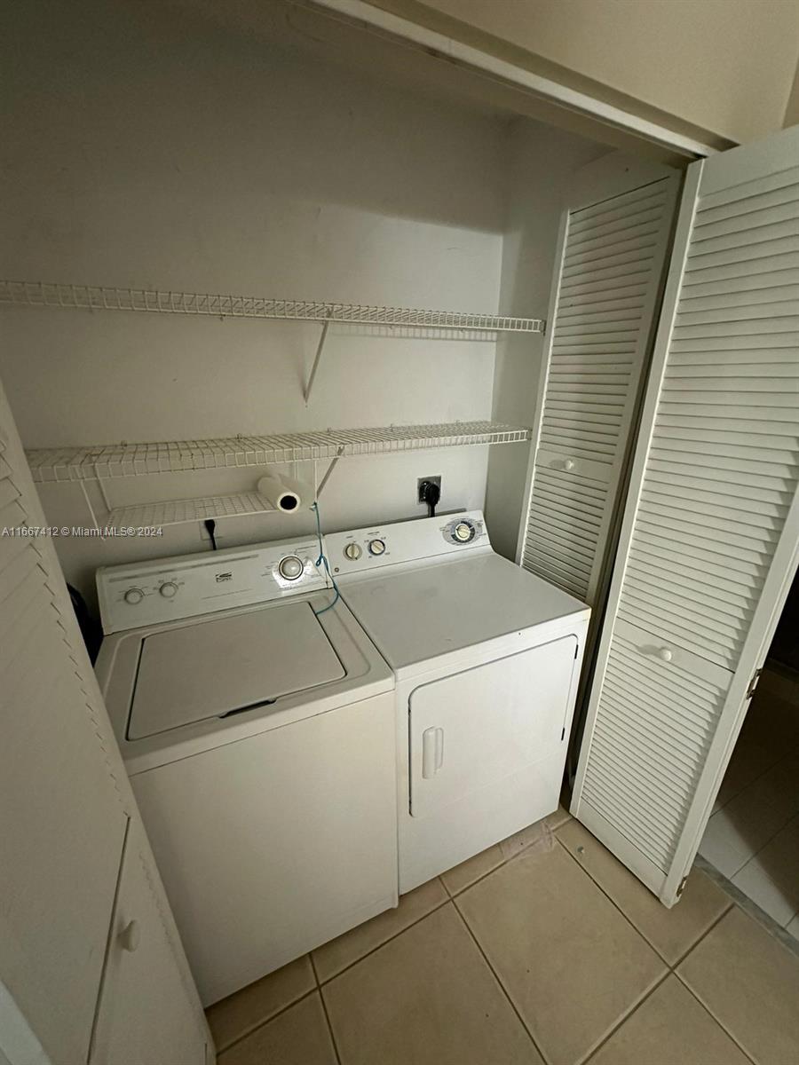 4848 Highway 7, Unit 4305 Coconut Creek, FL 33073 - Photo 37 of 47