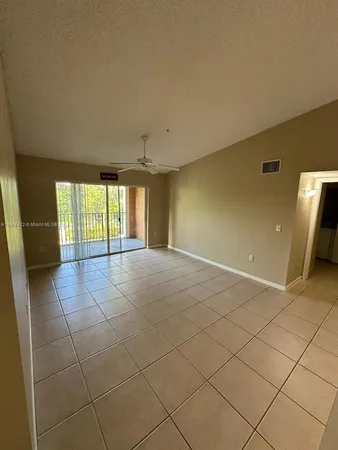 $269,000 | 4848 Highway 7, Unit 4305, Coconut Creek, FL 33073