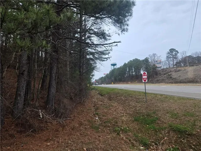 a view of a outdoor space