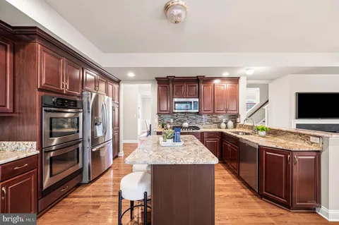 $679,900 | 3158 Woods Edge Drive, Garnet Valley, PA 19060