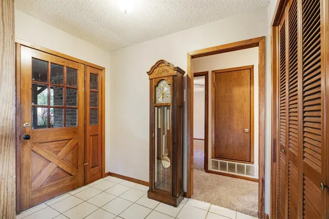 a view of a entryway door of the house